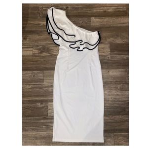 Tight fitting, elegant dress. Size M